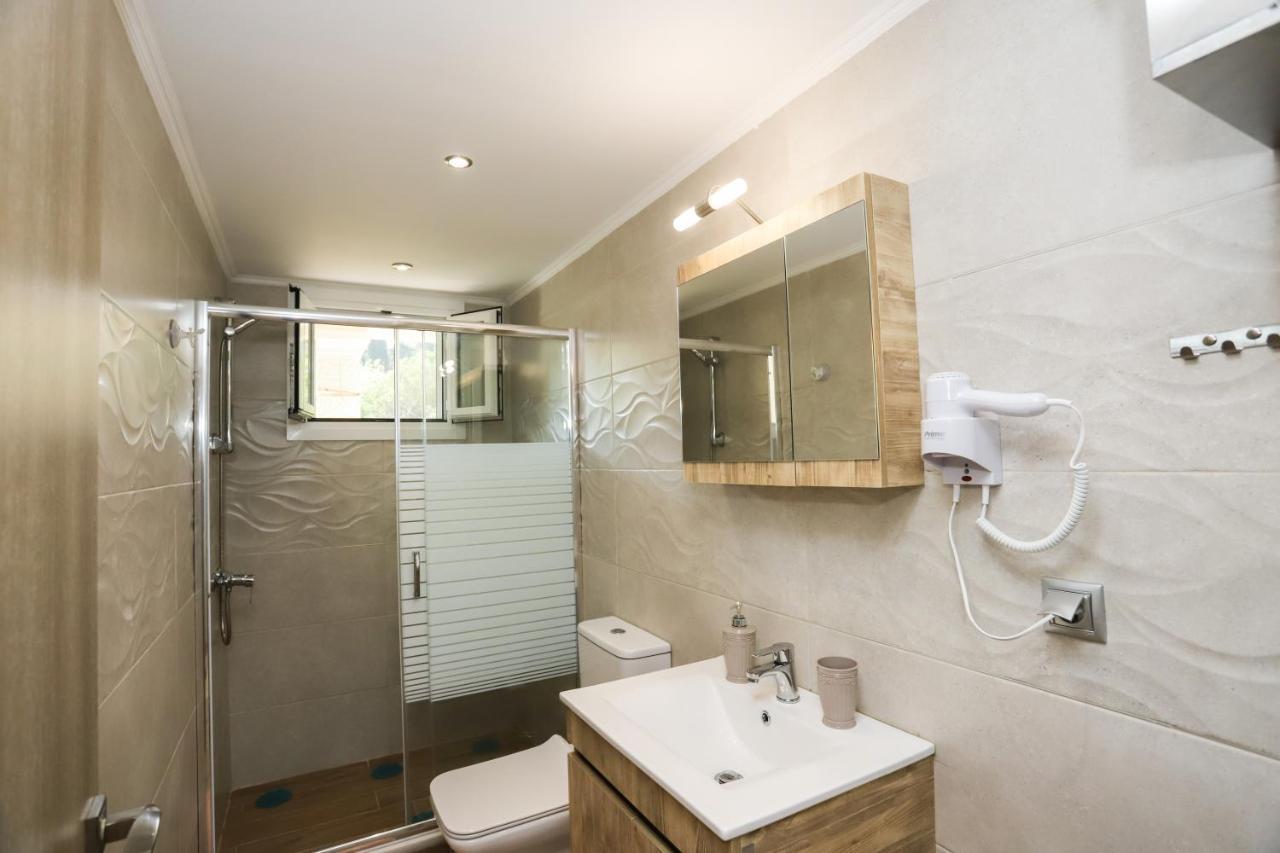 Iris Apartment Near Corfu Town Kontokali Extérieur photo